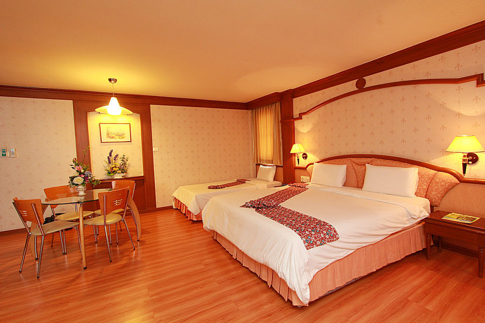 Sakol Hotel Hatjaj Kültér fotó