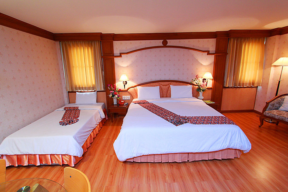 Sakol Hotel Hatjaj Kültér fotó