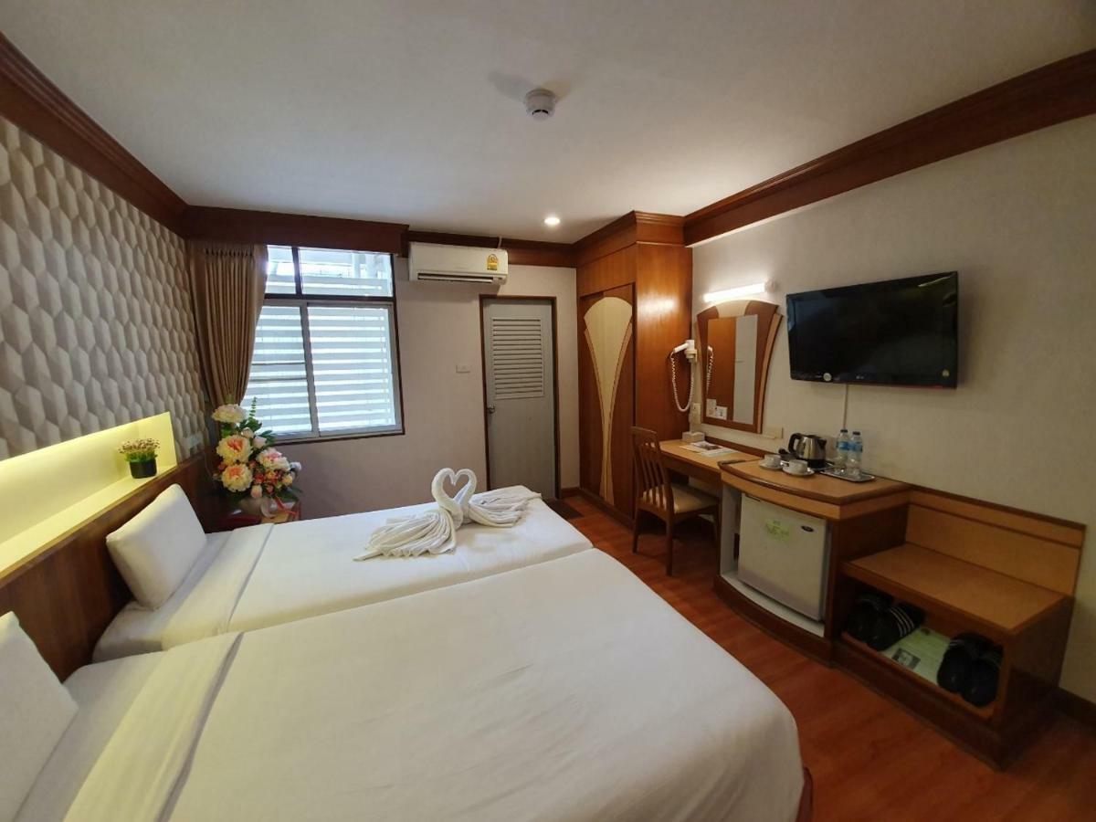 Sakol Hotel Hatjaj Kültér fotó