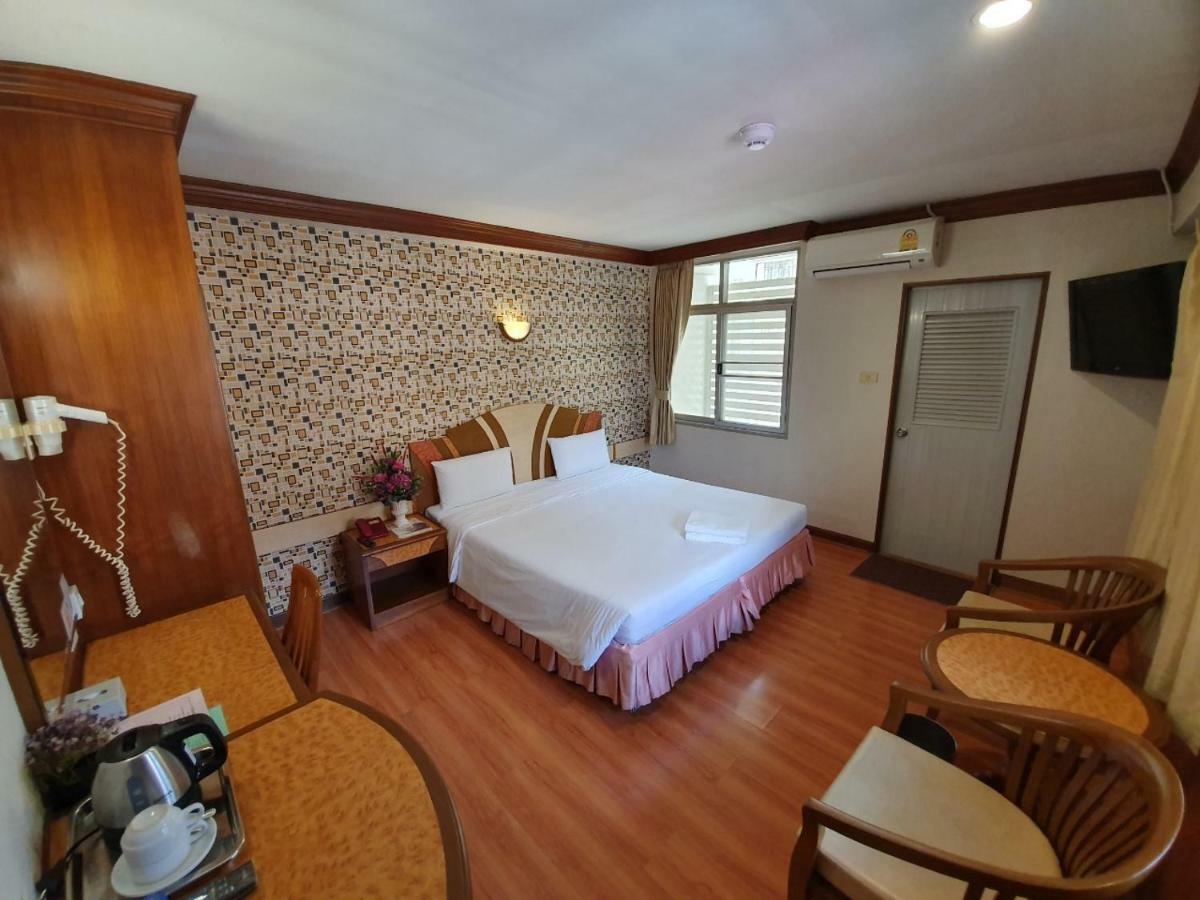Sakol Hotel Hatjaj Kültér fotó