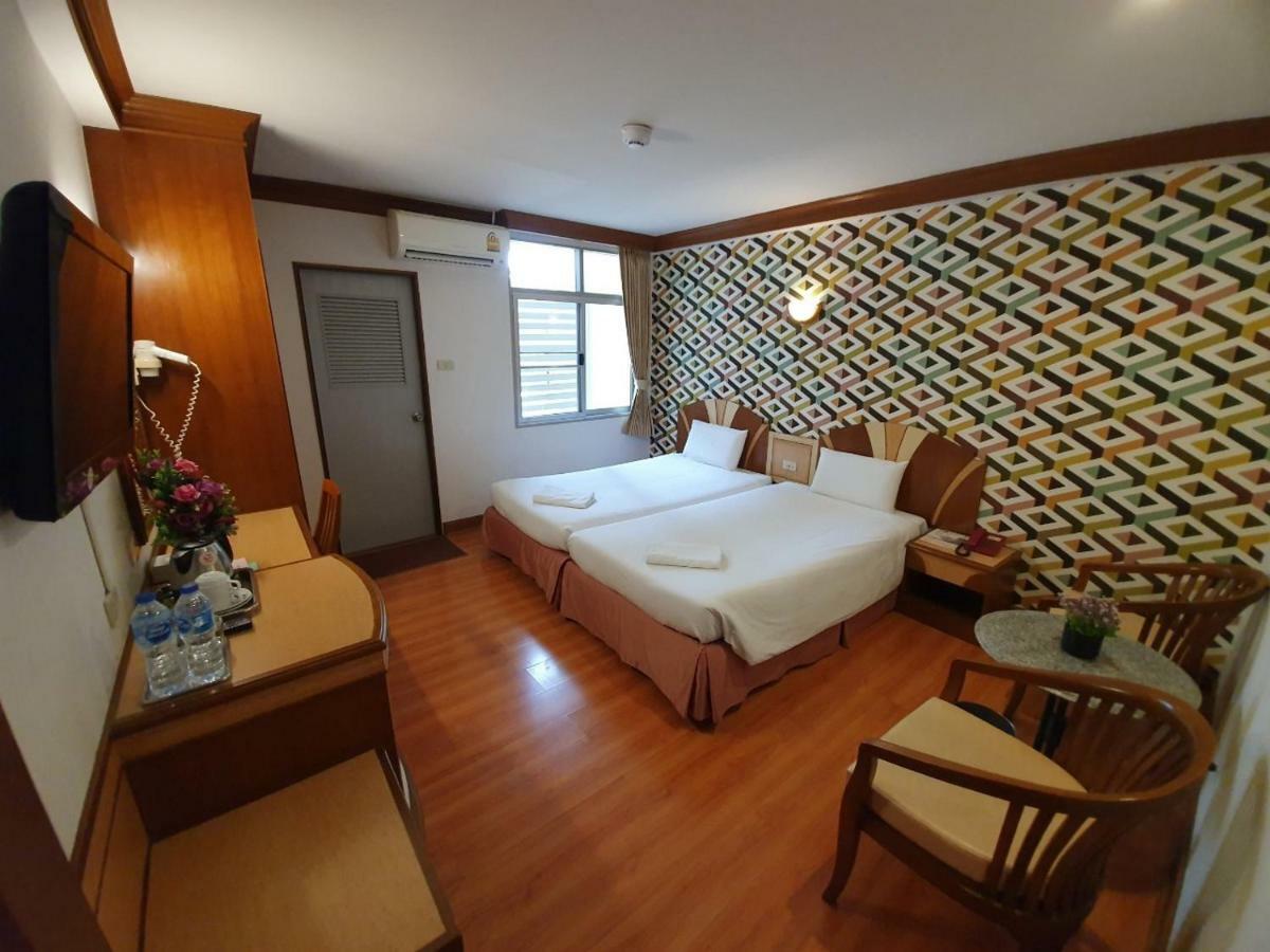 Sakol Hotel Hatjaj Kültér fotó