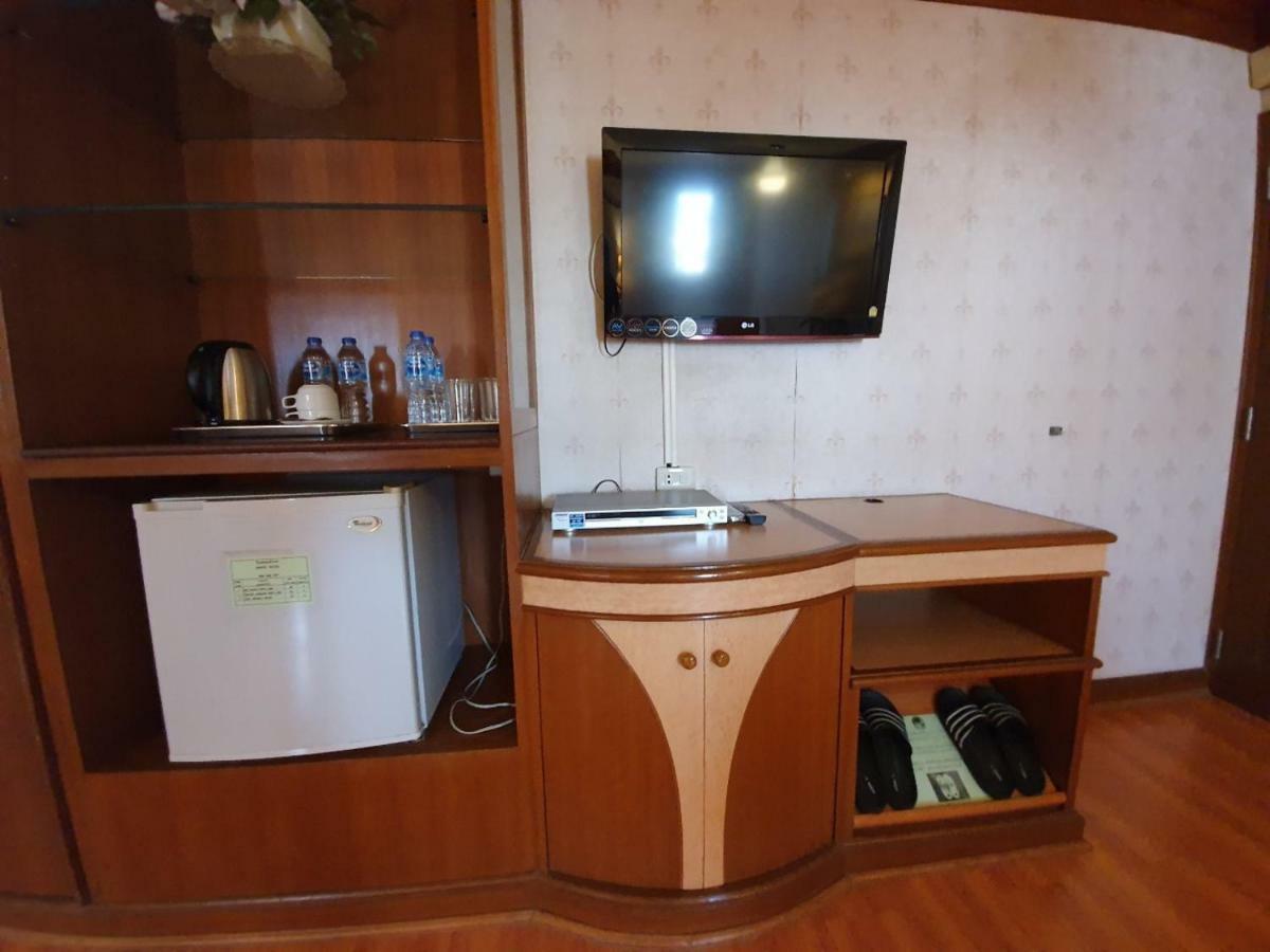 Sakol Hotel Hatjaj Kültér fotó